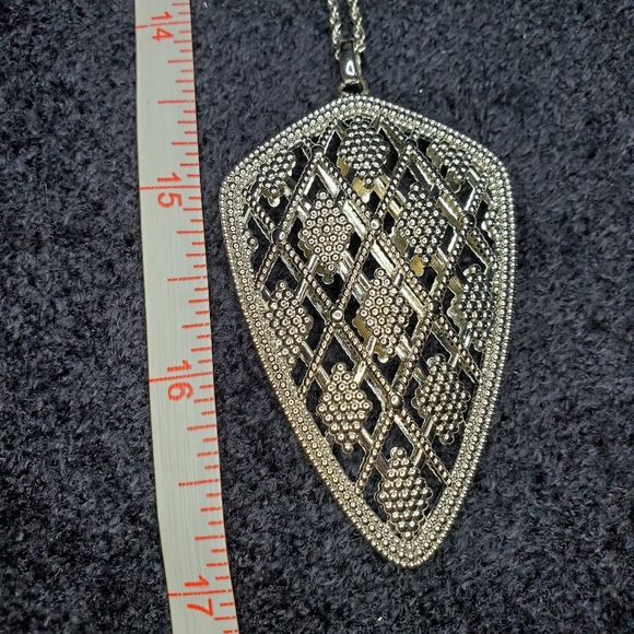 Ava Rose Chelsea Pendant in Silver - Picture 3 of 5